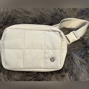 NEW Lululemon quilted grid belt bag hand warmer white opal nwt